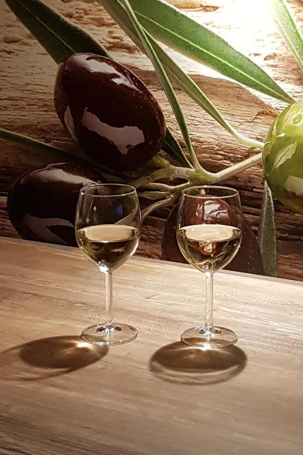 Wierhooft 21 دن أوفر المظهر الخارجي الصورة